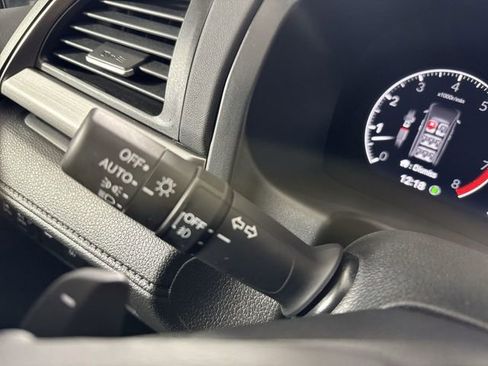 Certified 2026 Honda Odyssey EX-L image 17