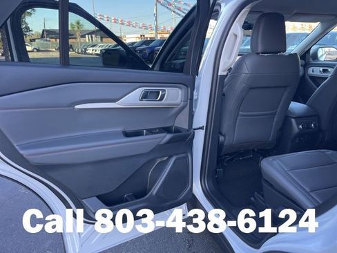 New 2026 Ford Explorer Active w/ Active Comfort Package image 9