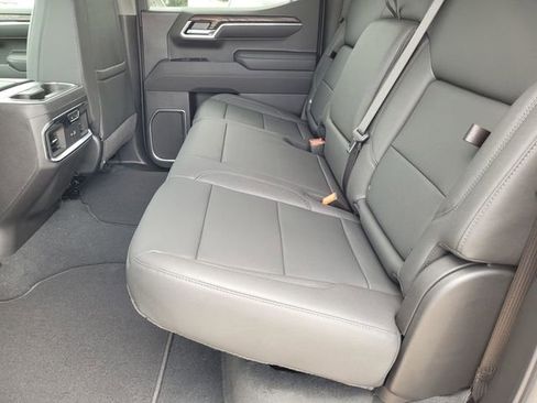 New 2026 GMC Sierra 1500 SLT AWD/4WD image 25