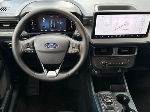 New 2025 Ford Maverick XLT w/ XLT Luxury Package image 13