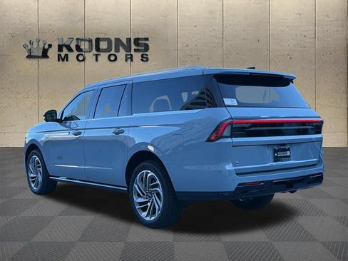 New 2026 Lincoln Navigator L Reserve AWD/4WD image 6