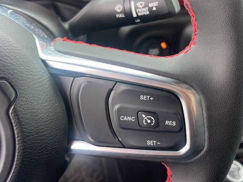 Certified 2023 Jeep Gladiator Rubicon w/ LED Lighting Group AWD/4WD image 17