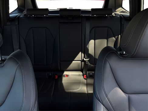 Used 2024 BMW X3 xDrive30i w/ Premium Package image 17