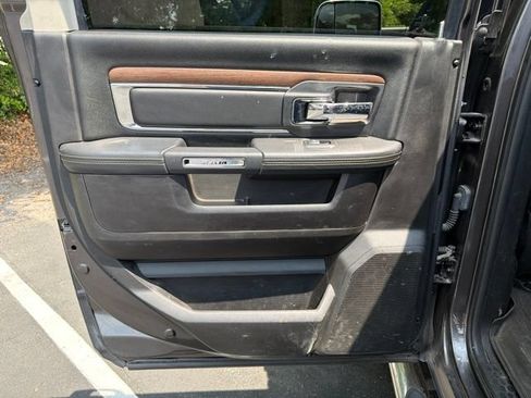 Used 2018 RAM 2500 Laramie AWD/4WD image 14