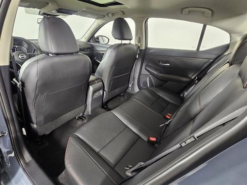 New 2025 Nissan Sentra SR w/ SR Premium Package FWD image 22