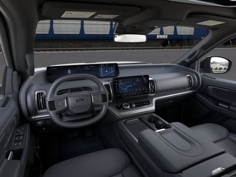 New 2026 Ford Expedition Max Platinum image 10