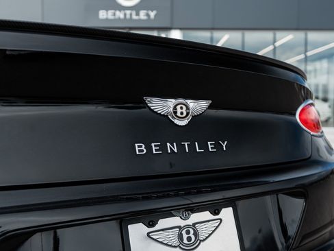 Used 2020 Bentley Continental GT image 10