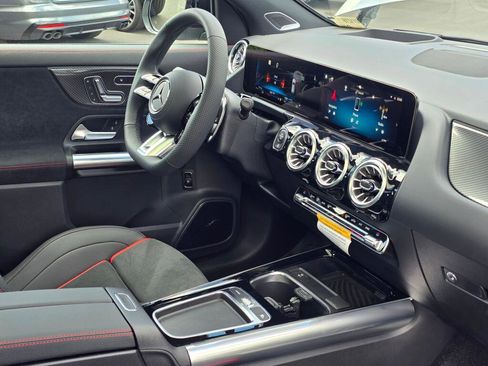 New 2026 Mercedes-Benz GLA 35 AMG 4MATIC image 27