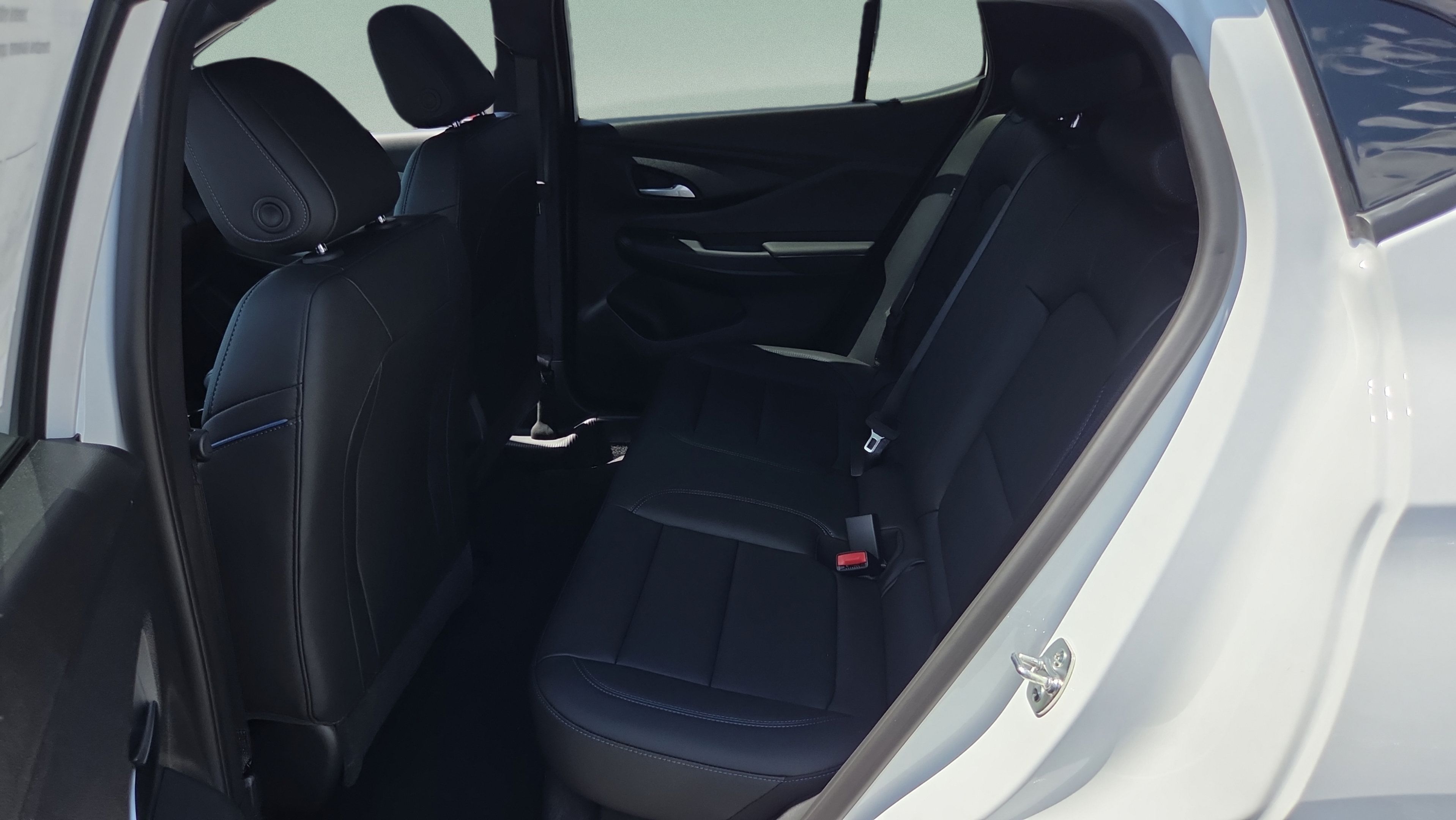 New 2026 Buick Envista Sport Touring w/ Convenience I Package FWD image 10