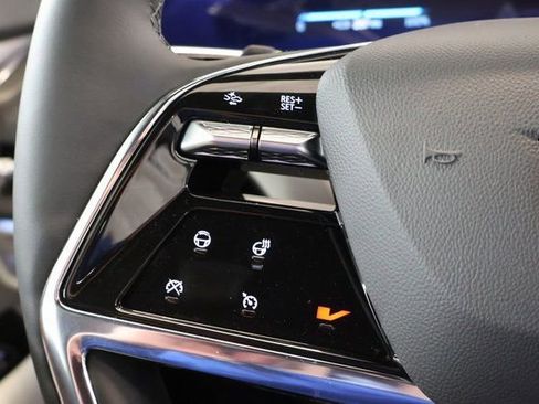 New 2026 Cadillac Vistiq Sport image 16