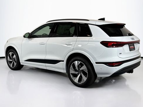 New 2025 Audi Q6 e-tron Premium AWD/4WD image 7