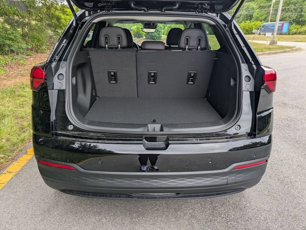 New 2027 Chevrolet Bolt RS FWD image 31