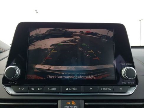 Used 2020 Nissan Altima 2.0 SR image 22