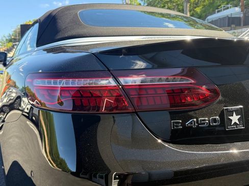 Used 2023 Mercedes-Benz E 450 4MATIC Cabriolet image 19