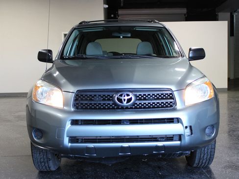Used 2006 Toyota RAV4 2WD image 7