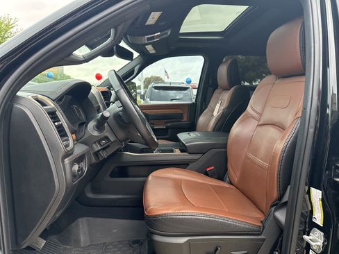 Used 2024 RAM 2500 Limited w/ Safety Group image 7