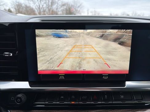 Certified 2023 Chevrolet Silverado 1500 LT image 28