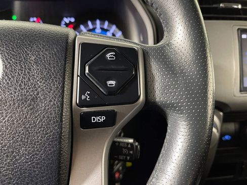 Used 2018 Toyota 4Runner 4WD image 27