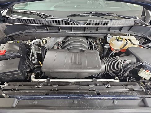 Used 2019 Chevrolet Silverado 1500 High Country w/ Technology Package image 36