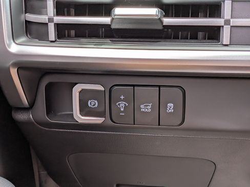Used 2026 Hyundai Santa Fe SE FWD image 24