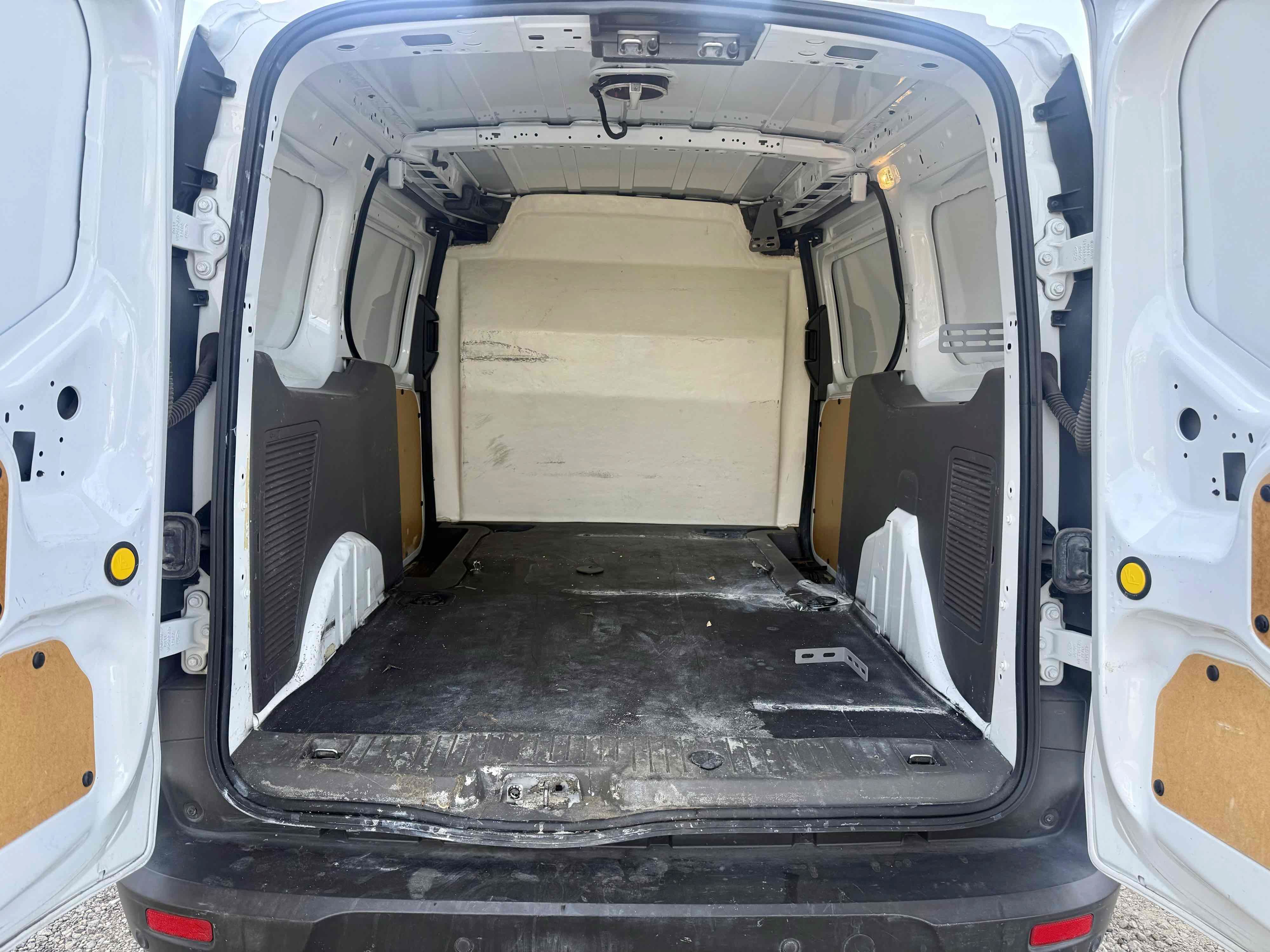 Used 2020 Ford Transit Connect XL FWD image 13