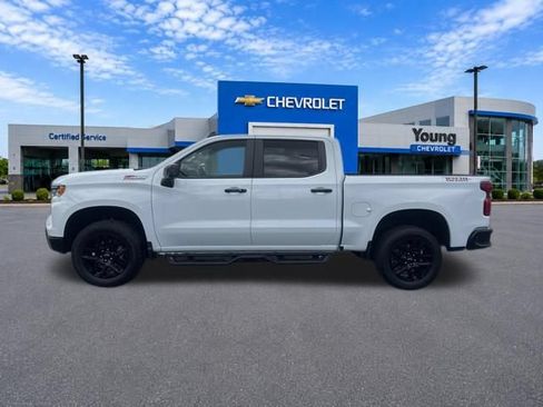 Used 2025 Chevrolet Silverado 1500 LT Trail Boss w/ Protection Package AWD/4WD image 4