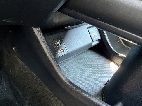 Used 2020 Honda HR-V EX image 33