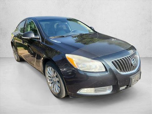 Used 2012 Buick Regal Leather FWD image 3
