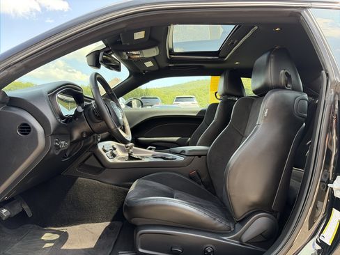 Used 2019 Dodge Challenger GT w/ Plus Package AWD/4WD image 10