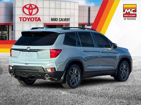 Used 2022 Honda Passport EX-L image 5