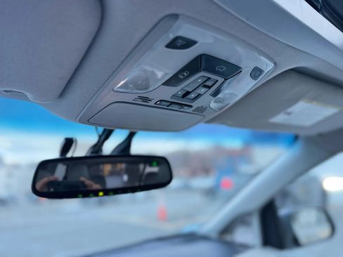 Used 2013 Toyota Sienna Limited image 26