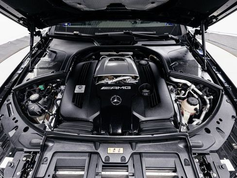 Certified 2025 Mercedes-Benz S 63 AMG S w/ Carbon Fiber Exterior Package image 36