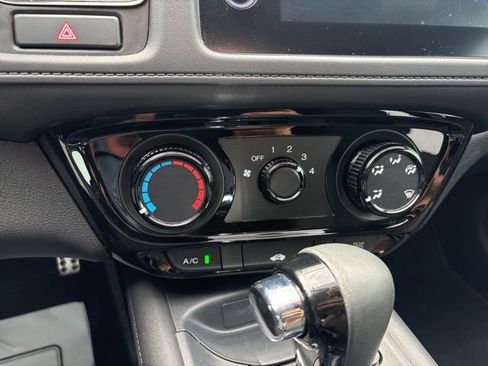 Certified 2022 Honda HR-V Sport image 20