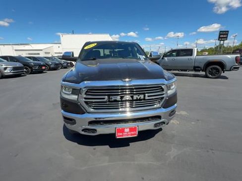 Used 2023 RAM 1500 Laramie AWD/4WD image 3