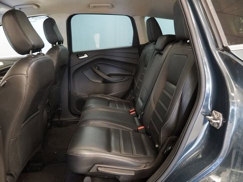 Used 2019 Ford Escape SEL image 26