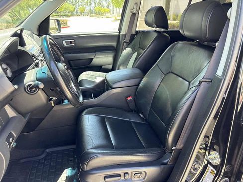 Used 2013 Honda Pilot Touring image 24