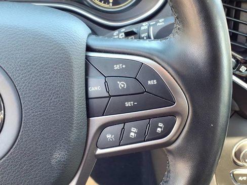 Used 2021 Jeep Cherokee Limited AWD/4WD image 22