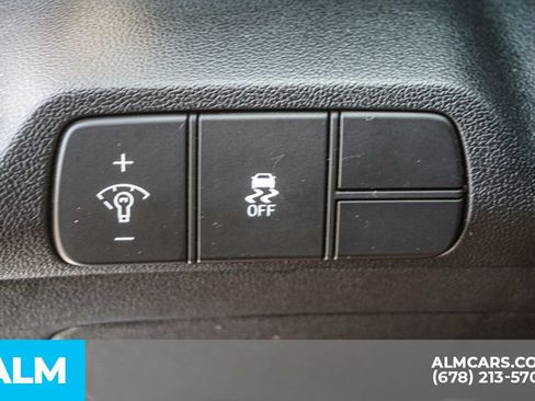 Used 2024 Hyundai Elantra Limited FWD image 46
