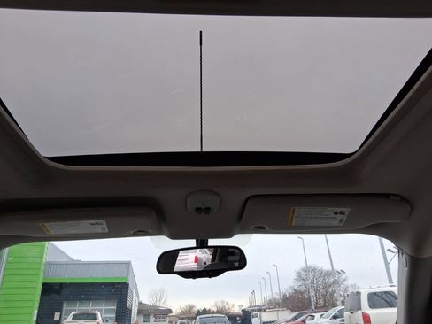 Used 2006 Chevrolet HHR LT w/ Preferred Equipment Group image 7