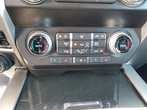 Used 2021 Ford F350 Platinum image 25