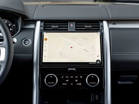 New 2026 Land Rover Discovery Limited Edition AWD/4WD image 20