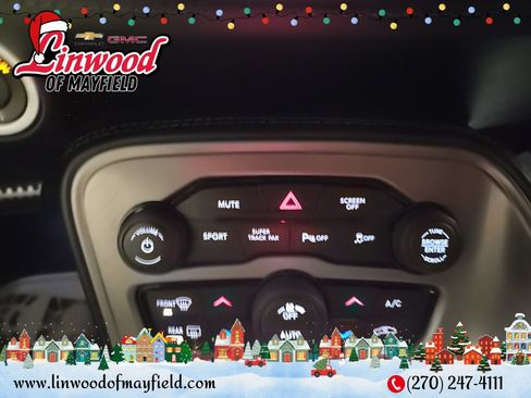 Used 2023 Dodge Challenger R/T w/ Plus Package image 21