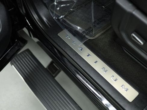 Used 2018 Ford F250 Platinum w/ Platinum Ultimate Package image 32