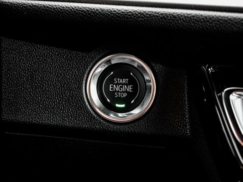 New 2026 Chevrolet Traverse LT w/ Midnight/Sport Edition image 29