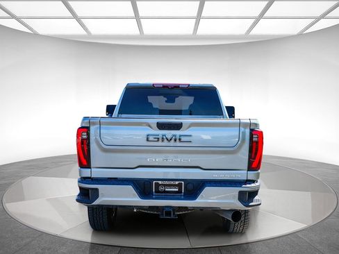 Used 2024 GMC Sierra 2500 Denali Ultimate w/ Max Trailering Package image 3