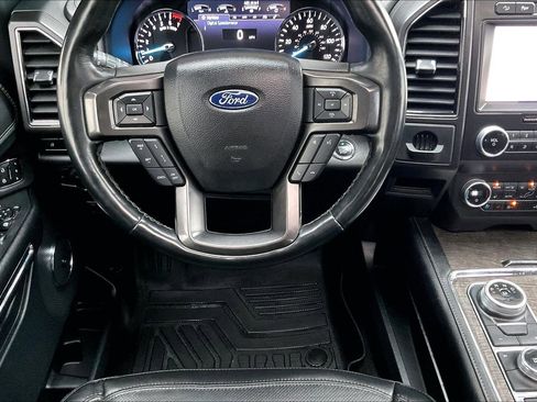Used 2021 Ford Expedition Max Limited image 8