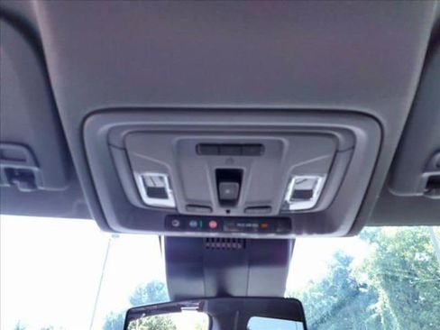 New 2024 GMC Sierra 1500 SLE w/ Preferred Package image 18