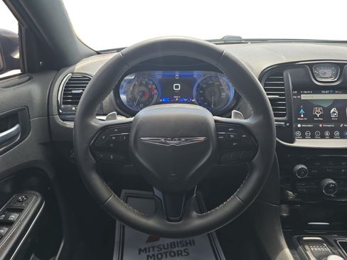 Used 2022 Chrysler 300 S RWD image 13