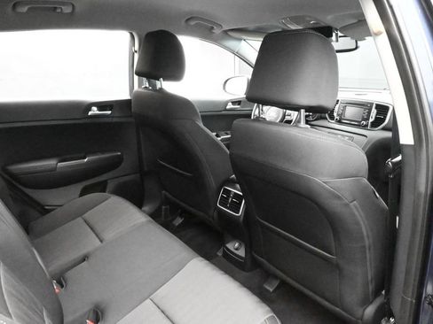 Used 2019 Kia Sportage LX FWD image 40