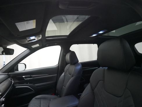 Used 2025 Kia Telluride SX X-Line AWD/4WD image 32